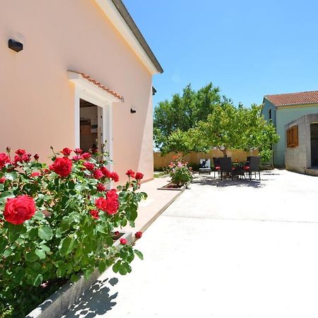 Apartment Kokic Pridraga Экстерьер фото