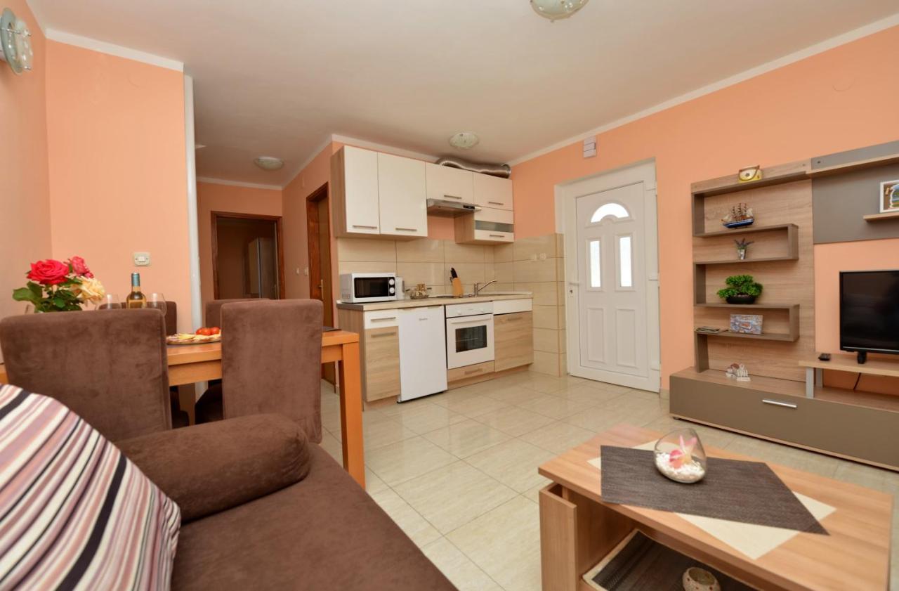 Apartment Kokic Pridraga Экстерьер фото