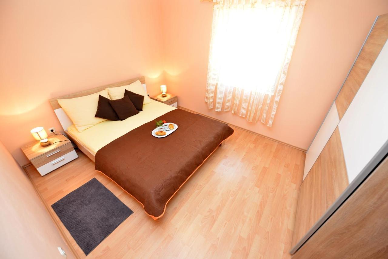 Apartment Kokic Pridraga Экстерьер фото